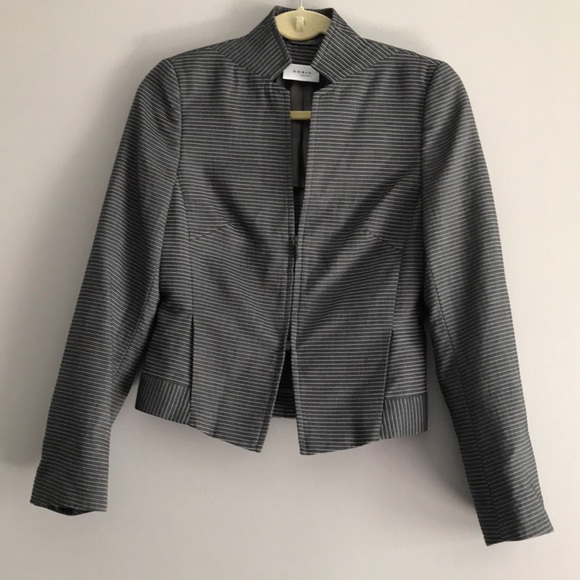Arkis Punto Gray and White Striped Blazer Size 4 - Picture 1 of 4